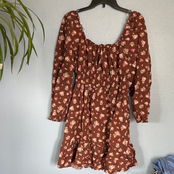 CELEBRITY PINK “Baby doll” flirty floral dress. Size xxl - Picture 2 of 8